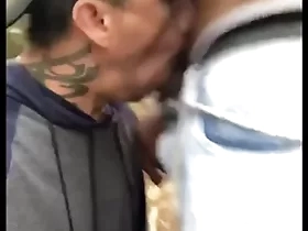 Mavanbo me parou na rua