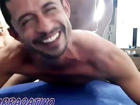 O puto dando com alegria! photograph completo not much meu xvideos red