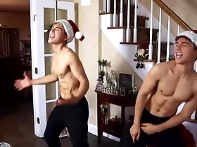Coyle twins - so frikkin sexy!
