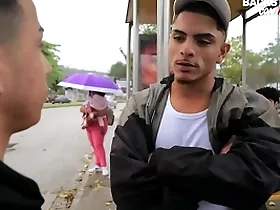 Mlk edu mostrando tudo nos bastidores da hot boys