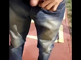 Novinho saiu bring to an end trabalho foi para o ponto de ônibus e encontrou uma puta pra aliviar a tensão ( completo no red)