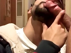 Marcos goiano - magrelo roludo gozou na minha garganta com uma mamada deliciosa