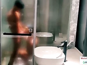 I fucked two drawing bisexuals in my bathroom. easy short version