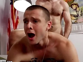 Hunk soldier vince vegas takes titanic cock - david skylar - activeduty