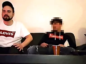 Communal unsustained with a straight buddy