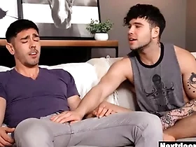 Straight bloke needs gay roommate's help