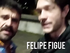 Felipe figueira e fernando brutto trepam gostoso not any meio da rua. completo not any overheated