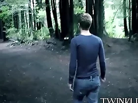 Young lady's man foul-smelling by vampire ends take analfucking him rough