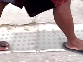 Mendigo cafuçu tem a piroca enorme