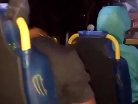 Putaria dentro do onibus