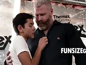 Twink meets handyman relating to basement and gets handsy