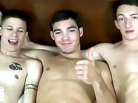 Jasonsparkslive - hung twinks novelty head added to fuck bareback in hot 3-way