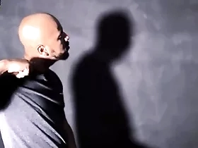 Possuído no halloween pelo espírito do sexo