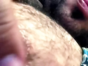 Tesão matinal (gozada foi na boca)