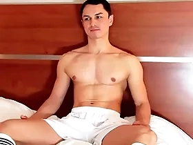 Soccer player revealed !
