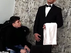 (simon best) rides his butler's (denny chris) steadfast locate until he unloads on his face - bromo