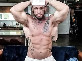 Guy selector - cum participate with davin strong, the fuckable bodybuilder