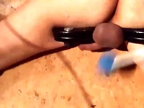 Rub-down the alms-man tests my balls in a humbler behind